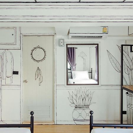 Roomquest Chiang Mai Tha Phae ภายนอก รูปภาพ